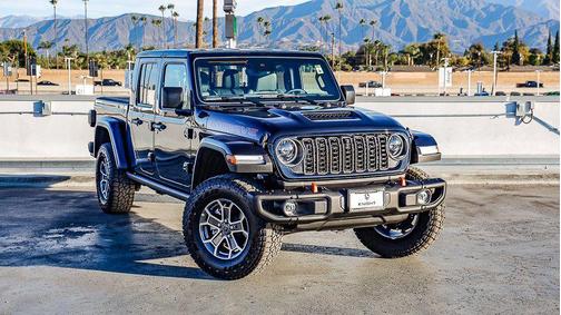 2025 Jeep Gladiator Mojave X