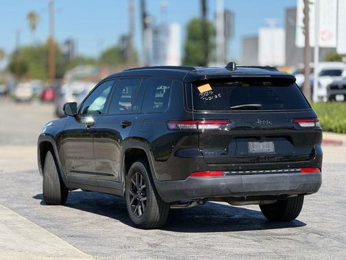 2024 Jeep Grand Cherokee L Altitude