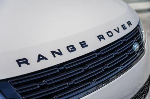 2024 Land Rover Range Rover Sport SE