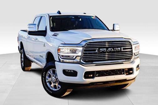 2024 RAM 2500 Laramie Crew Cab 4x4 6'4' Box