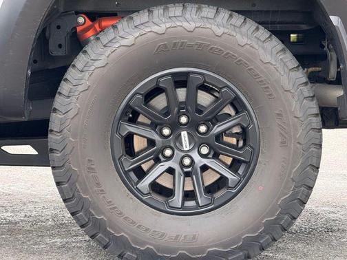 SPACE WHITE METALLIC 2025 Ford F-150 Raptor
