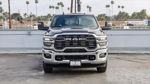 2025 RAM 2500 Tradesman Crew Cab 4x2 6'4' Box