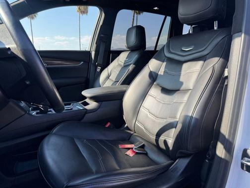 2021 Cadillac XT6 Sport AWD