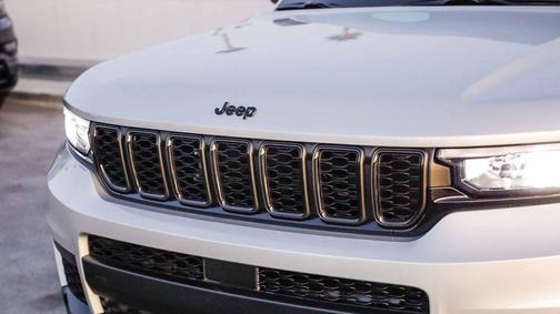 2025 Jeep Grand Cherokee L Altitude