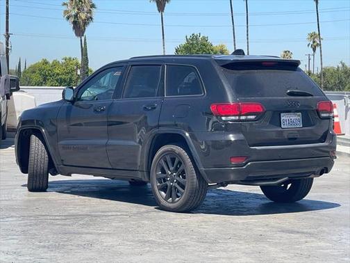 2021 Jeep Grand Cherokee Laredo