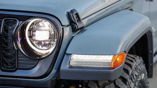 2025 Jeep Gladiator Willys