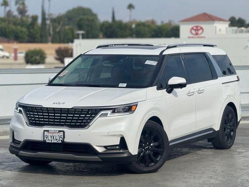 2024 Kia Carnival SX Prestige