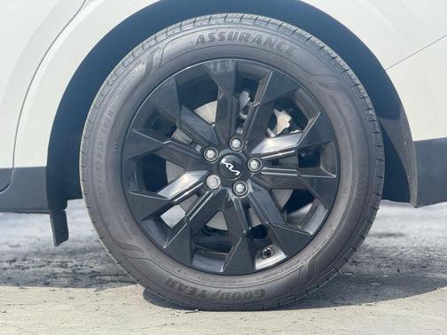 2024 Kia Carnival SX Prestige