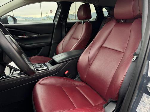 2025 Mazda CX-30 2.5 S Carbon Edition