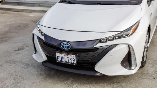 Wind Chill Pearl 2021 Toyota Prius Prime XLE