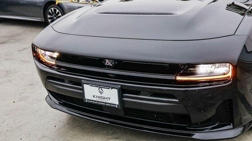 Diamond Black Crystal Pearlcoat 2026 Dodge Charger R/T