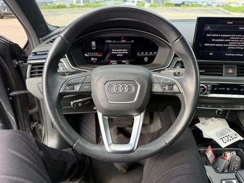 Daytona Gray Pearl Effect 2024 Audi A4 45 S line Premium Plus