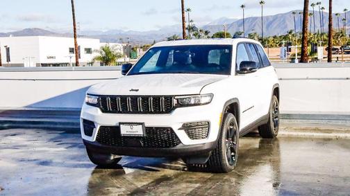 2025 Jeep Grand Cherokee Altitude