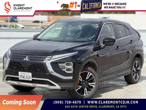 Labrador Black Pearl 2025 Mitsubishi Eclipse Cross SE