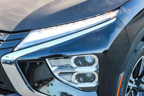 2025 Mitsubishi Eclipse Cross SE