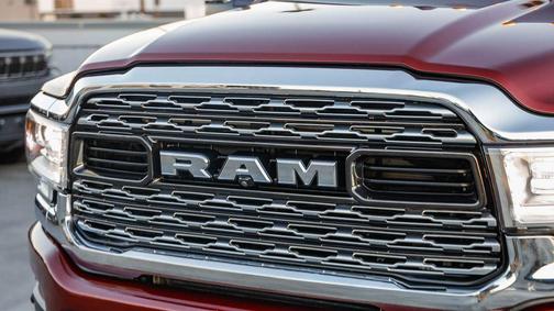 2024 RAM 3500 Limited Crew Cab 4x4 8' Box