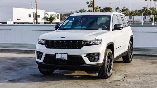 2025 Jeep Grand Cherokee Altitude