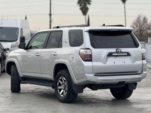 2024 Toyota 4Runner TRD Off Road Premium