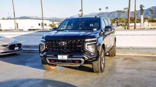 2025 Chevrolet Suburban 4WD Z71