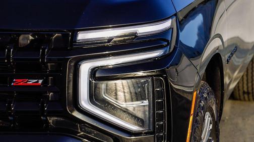 2025 Chevrolet Suburban 4WD Z71