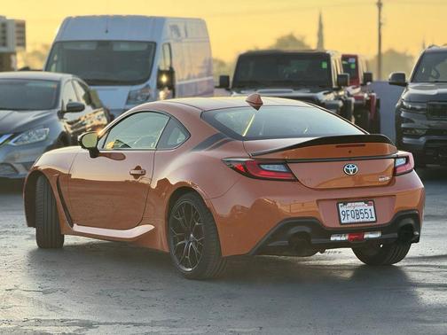 2023 Toyota GR86 Base