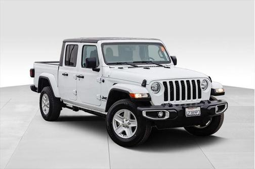2023 Jeep Gladiator Sport S