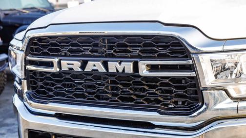 2024 RAM 2500 Tradesman Crew Cab 4x4 8' Box
