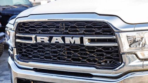 2024 RAM 2500 Tradesman Crew Cab 4x4 8' Box