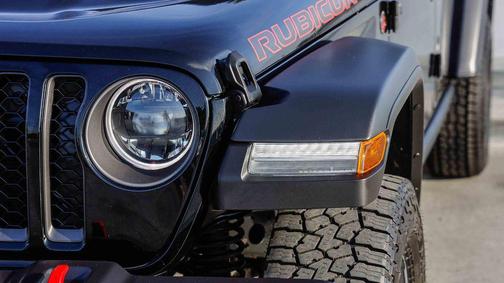 Black Clearcoat 2023 Jeep Gladiator Rubicon