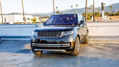 2023 Land Rover Range Rover P530 SE