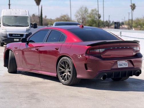 2018 Dodge Charger R/T Scat Pack