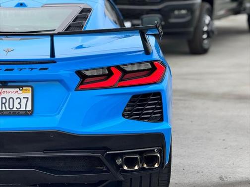 2022 Chevrolet Corvette Stingray w/2LT
