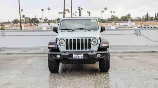 Earl Clearcoat 2023 Jeep Wrangler Sport