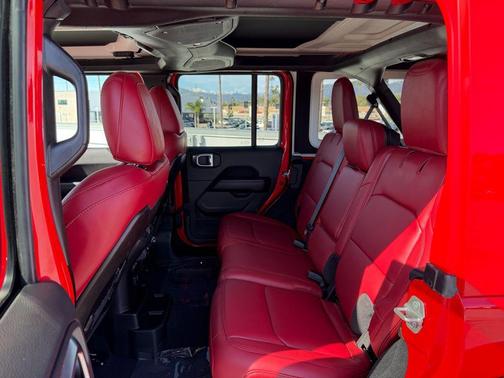 2024 Jeep Wrangler Rubicon 392