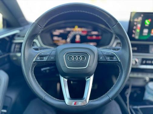 2022 Audi S5 Premium Plus TFSI quattro Tiptronic