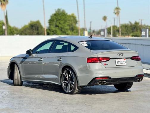 2022 Audi S5 Premium Plus TFSI quattro Tiptronic
