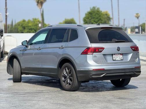 2022 Volkswagen Tiguan 2.0T SE 4MOTION