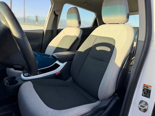 2018 Chevrolet Bolt EV LT