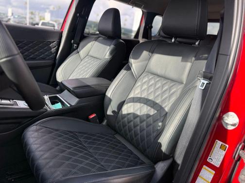 2024 Mitsubishi Outlander SEL 2.5 2WD