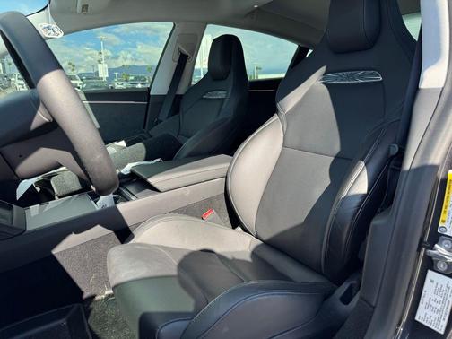 2024 Tesla Model 3 Performance