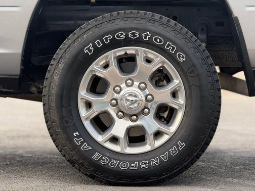 2024 RAM 2500 Laramie Crew Cab 4x4 6'4' Box