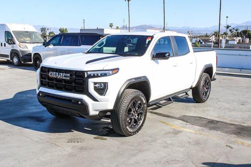 Summit White 2024 GMC Canyon Elevation