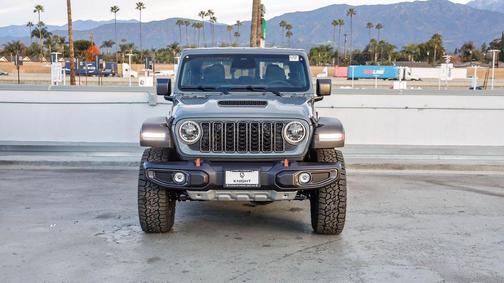 2026 Jeep Gladiator Mojave 4x4