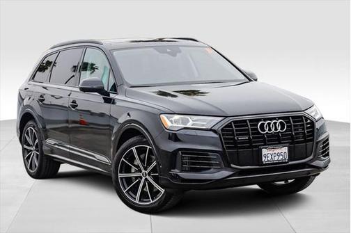 2021 Audi Q7 55 Premium Plus