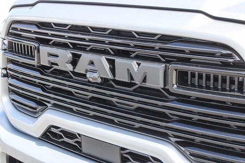 Silver Zynith 2026 RAM 3500 Laramie Crew Cab 4x4 8' Box
