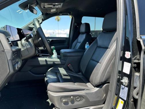 Black 2025 Chevrolet Tahoe LT