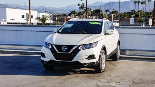 2020 Nissan Rogue Sport SV