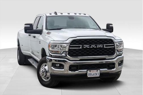 2024 RAM 3500 Big Horn Crew Cab 4x4 8' Box