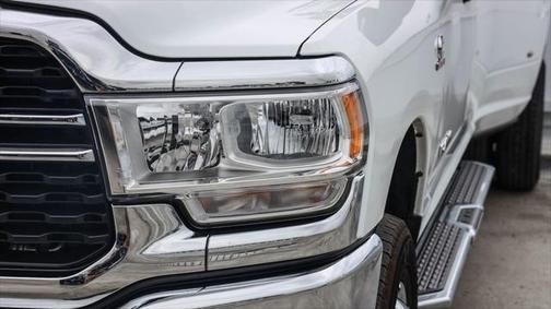 2024 RAM 3500 Big Horn Crew Cab 4x4 8' Box