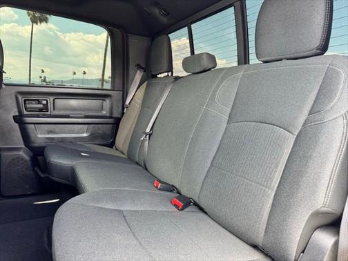2021 RAM 3500 Tradesman Crew Cab 4x4 8' Box